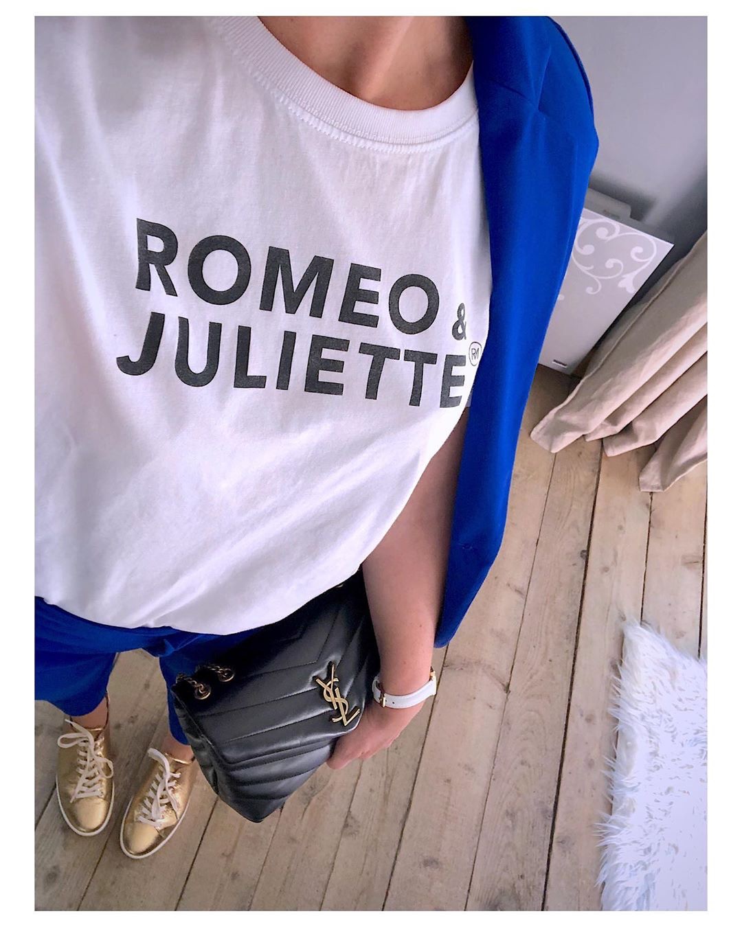 YSL LOULOU 23CM Y型绗缝链条包 494699黑色/金扣