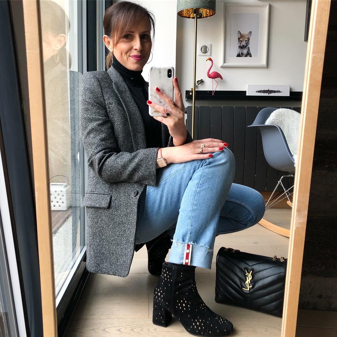 YSL LOULOU 23CM Y型绗缝链条包 494699黑色/金扣