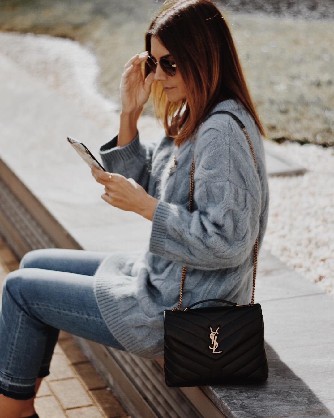 YSL LOULOU 23CM Y型绗缝链条包 494699黑色/金扣