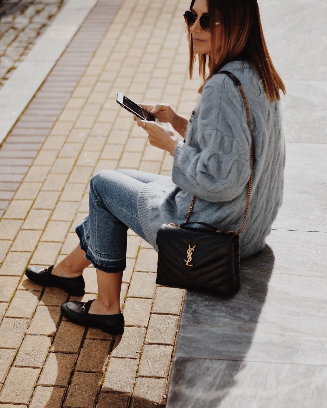 YSL LOULOU 23CM Y型绗缝链条包 494699黑色/金扣