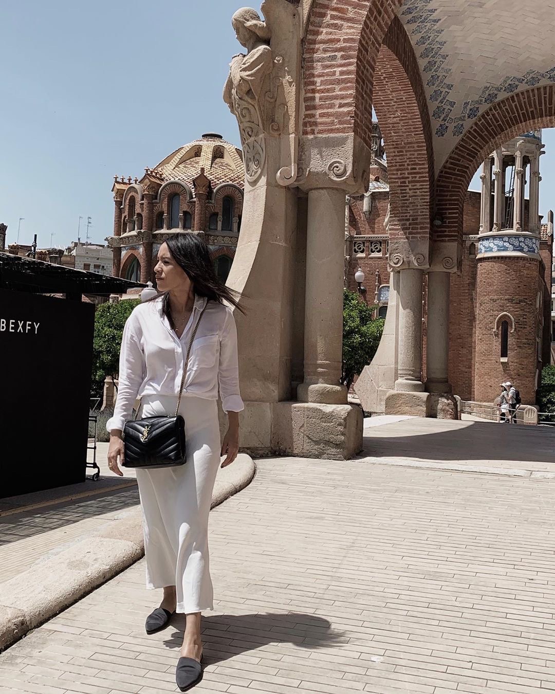 YSL LOULOU 23CM Y型绗缝链条包 494699黑色/金扣