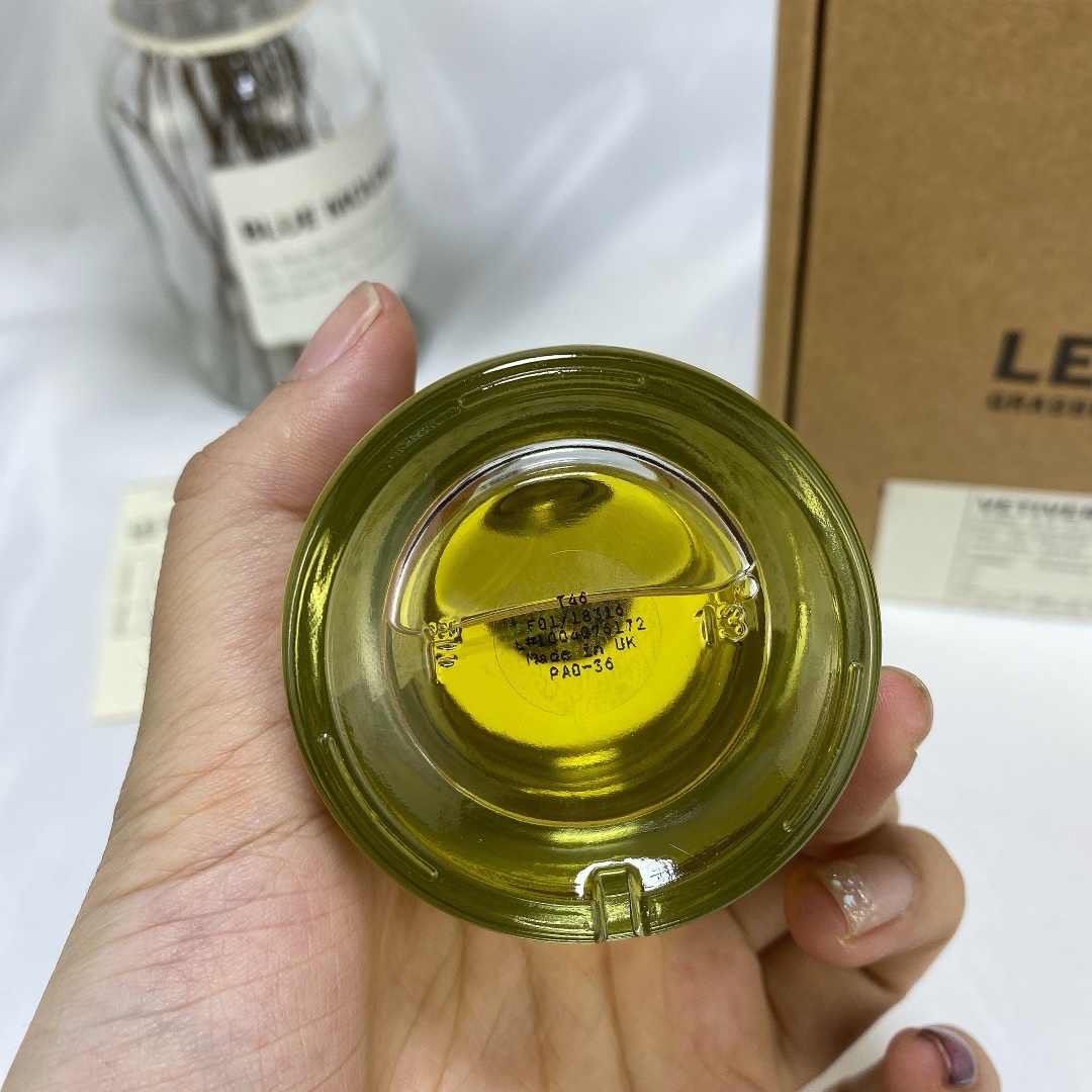 Le Labo Vetiver 46 Eau de Parfum, 100ml - Woody and Earthy Scent 3 i1572333490 1570 1