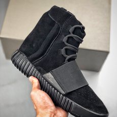 特价 36-40码 【唯一纯原版本 全码出货】 Yeezy 750 Boost 纯黑 #独家纯原版本 市面唯一正确细节 特价 36-40码 【唯一纯原版本 全码出货】 Yeezy 750 Boost 纯黑 #独家纯原版本 市面唯一正确细节