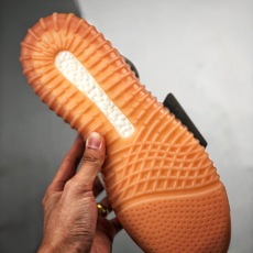 福利特价 尺码有36-41 【唯一纯原版本 全码出货】 Yeezy 750 Boost 夜光灰 #独家纯原版本 市面唯 福利特价 尺码有36-41 【唯一纯原版本 全码出货】 Yeezy 750 Boost 夜光灰 #独家纯原版本 市面唯