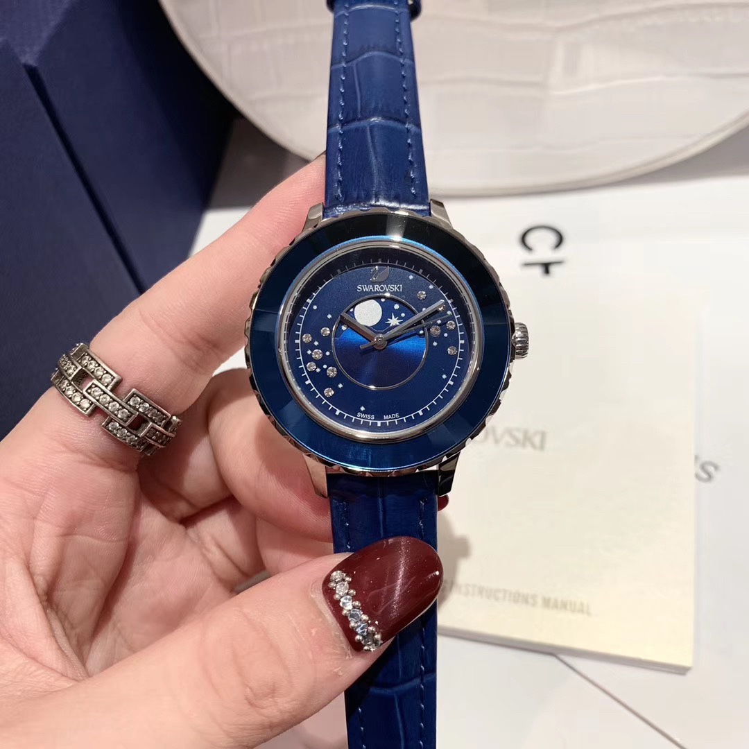 Lacoste OCTEA LUX MOON 登月纪念款系列腕表 神秘银河点缀腕间、洋溢典雅格调