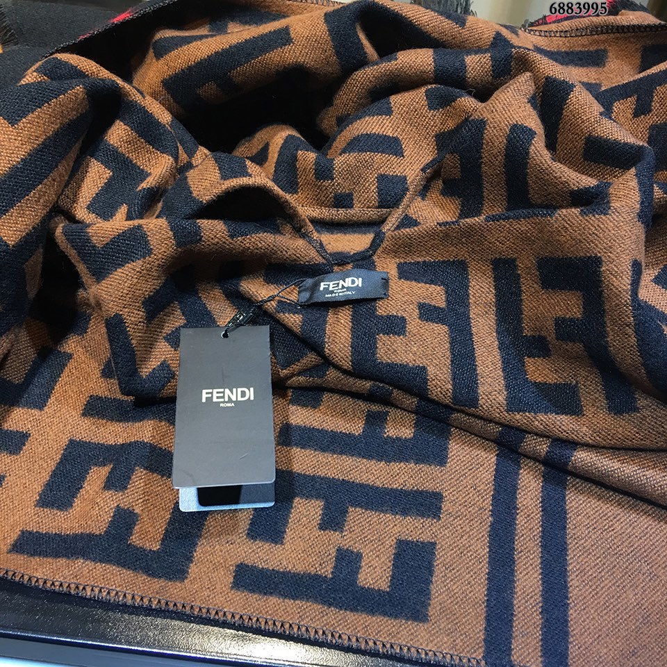 芬迪免代购极品Fendi重磅最新经典