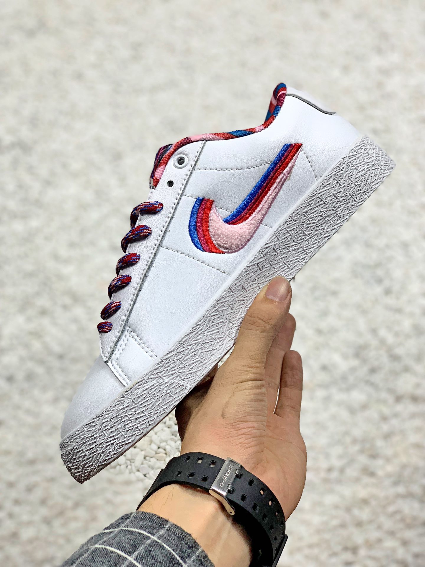 9292929070 耐克 wmns nike sb zoom bruin 3d彩勾皮面滑板