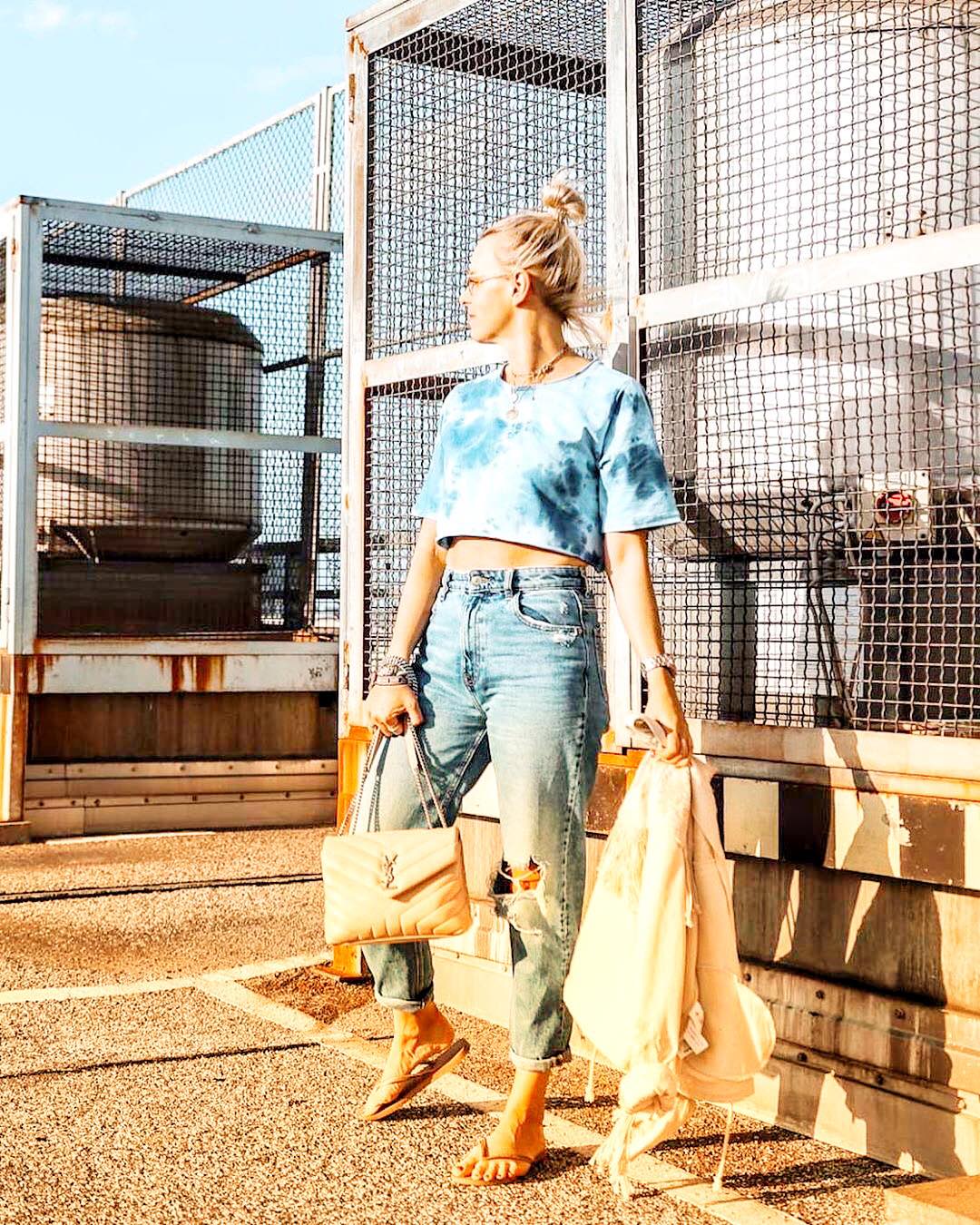 YSL LOULOU 23CM Y型绗缝链条包 494699杏色/银扣