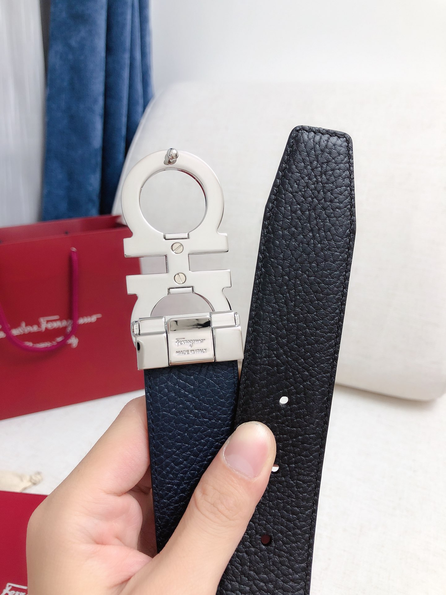 Ремень Salvatore Ferragamo Gancini с NFC