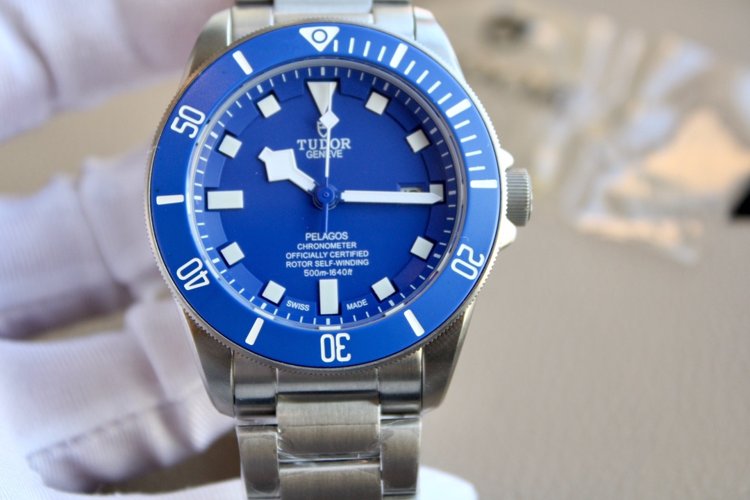Tudor 小贝同款 2021 全新推荐，堪称帝舵中的水鬼