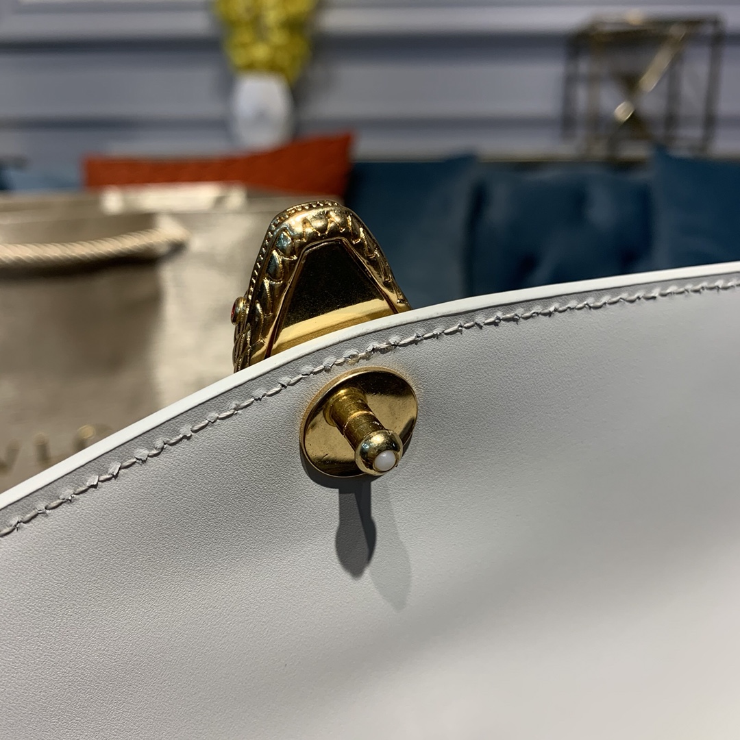 Alexander Wang X BVLGARI 合作限量款三层翻盖斜挎包288620