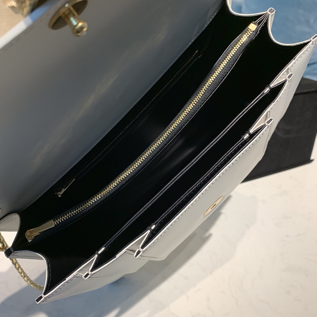 Alexander Wang X BVLGARI 合作限量款三层翻盖斜挎包288620