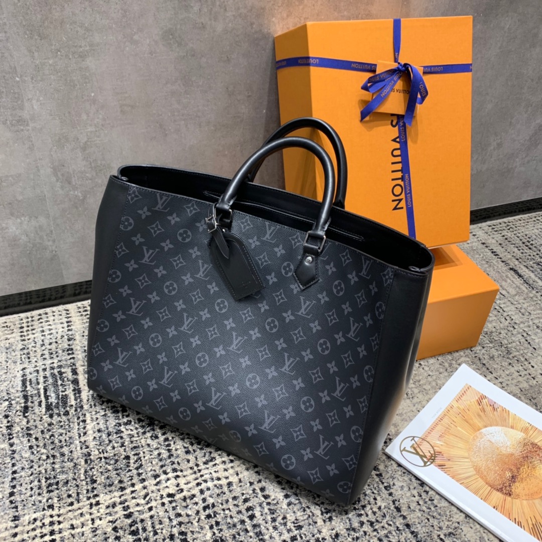 Louis Vuitton LV Onthego Bags Handbags Men Fashion Casual M44733