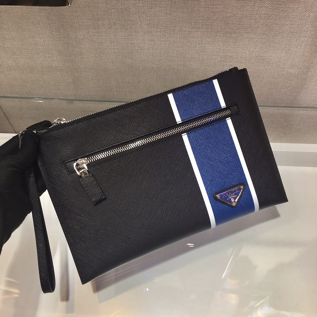 [Prada Wallets]Classic silkscreen clutch made of premium Saffiano leather Zipp