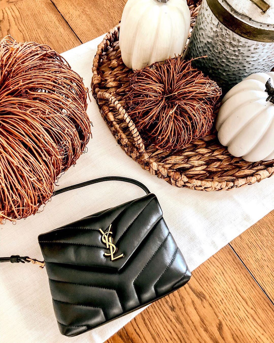 YSL LouLou 20CM 迷你斜挎包 467072黑色/金扣