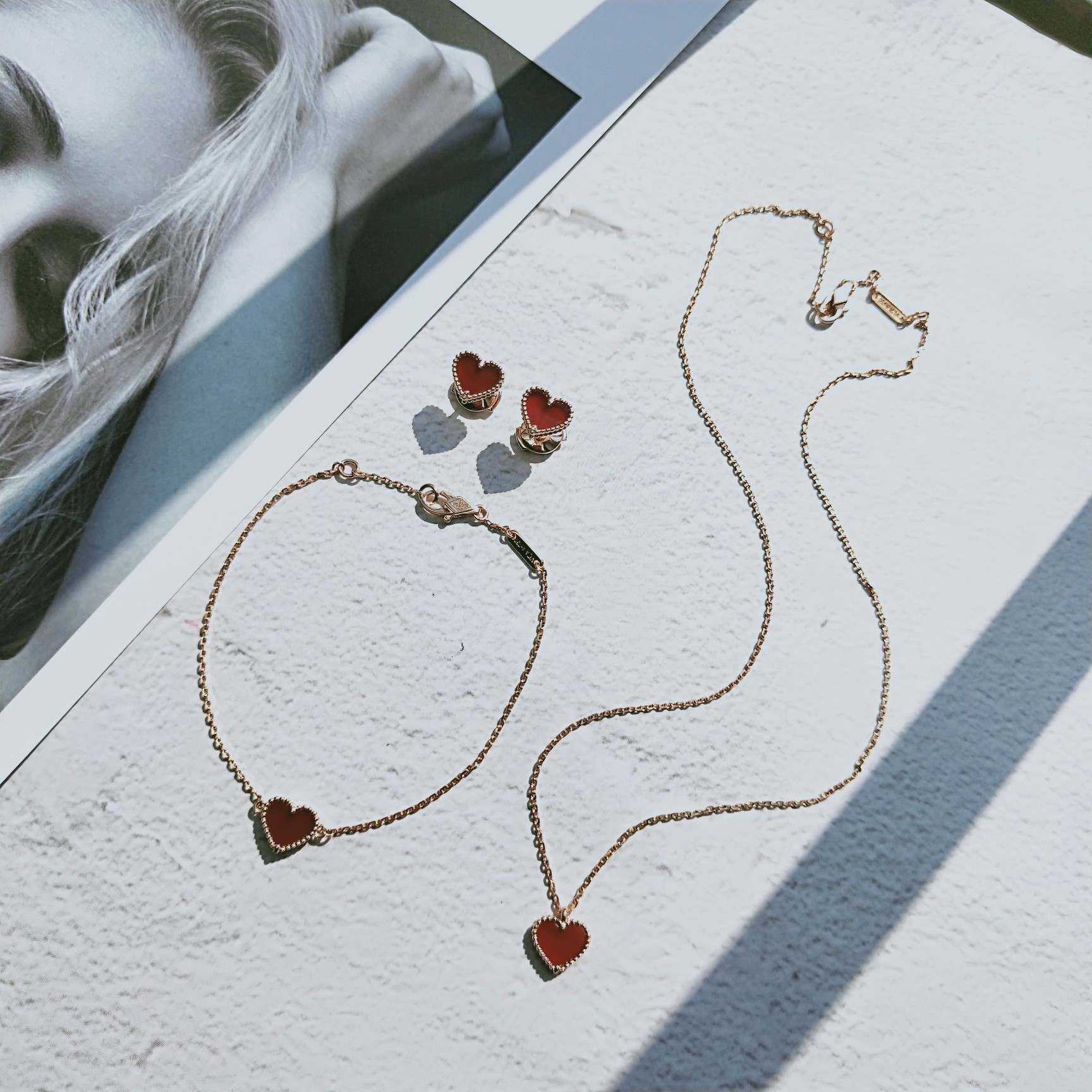 Van Cleef & Arpels vca 小红心项链
