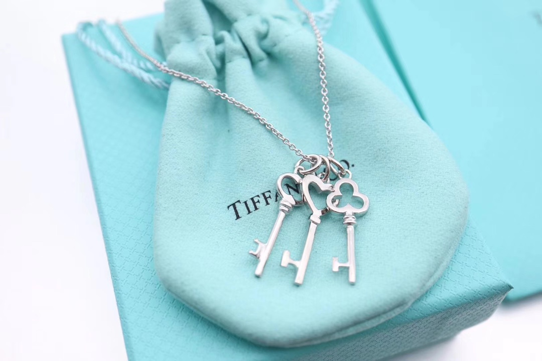 Tiffany & Co. Tiffany&Co.三把小钥匙锁骨项链