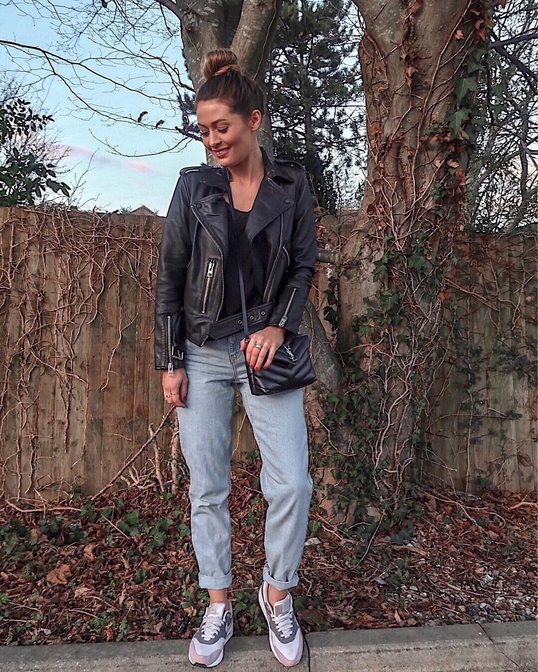 YSL LouLou 20CM 迷你斜挎包 467072黑色/银扣