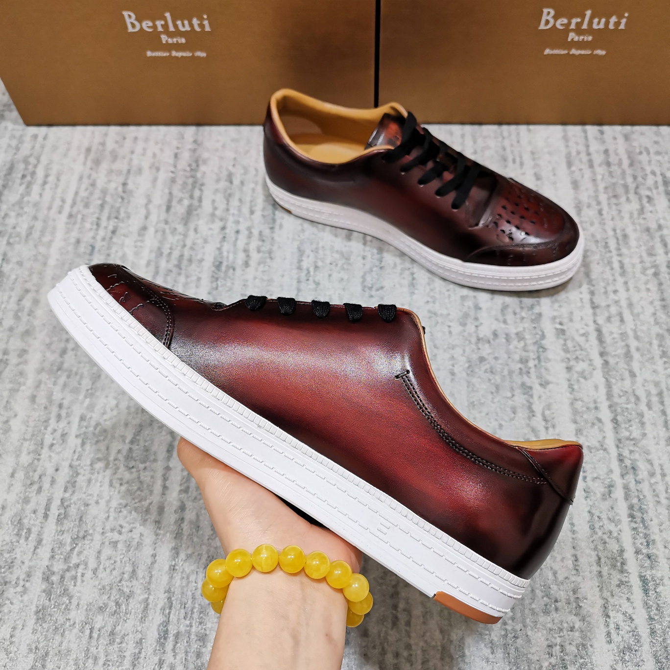 💋 💍 BERLU**布鲁提 PLAYTIME PALERMO 运动鞋  一片式皮质鞋 鞋面上手工缝有间