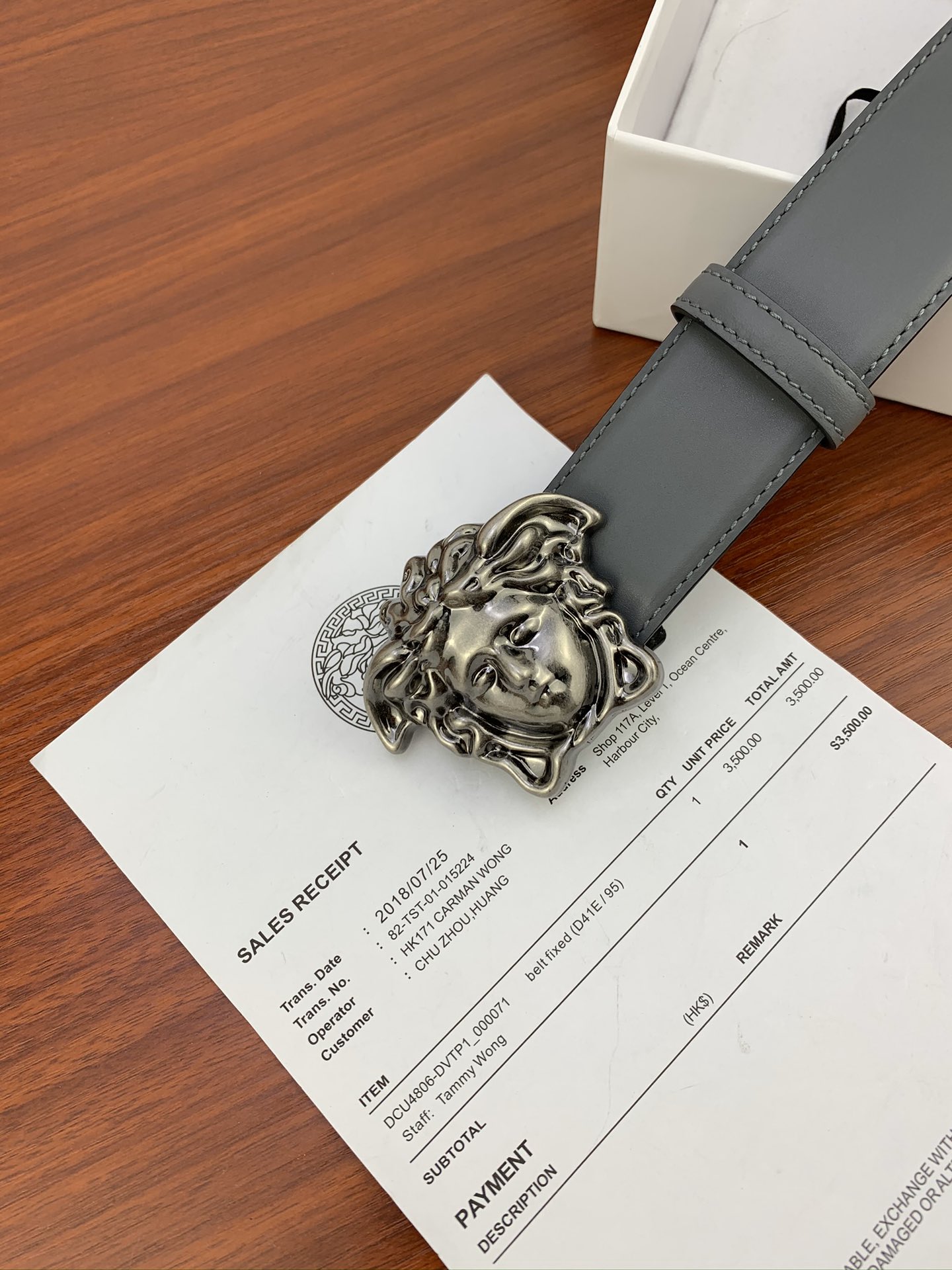 VERSACE 范思哲 新款平纹/双面头层 采用精挑细选进口牛皮 4 0 cm