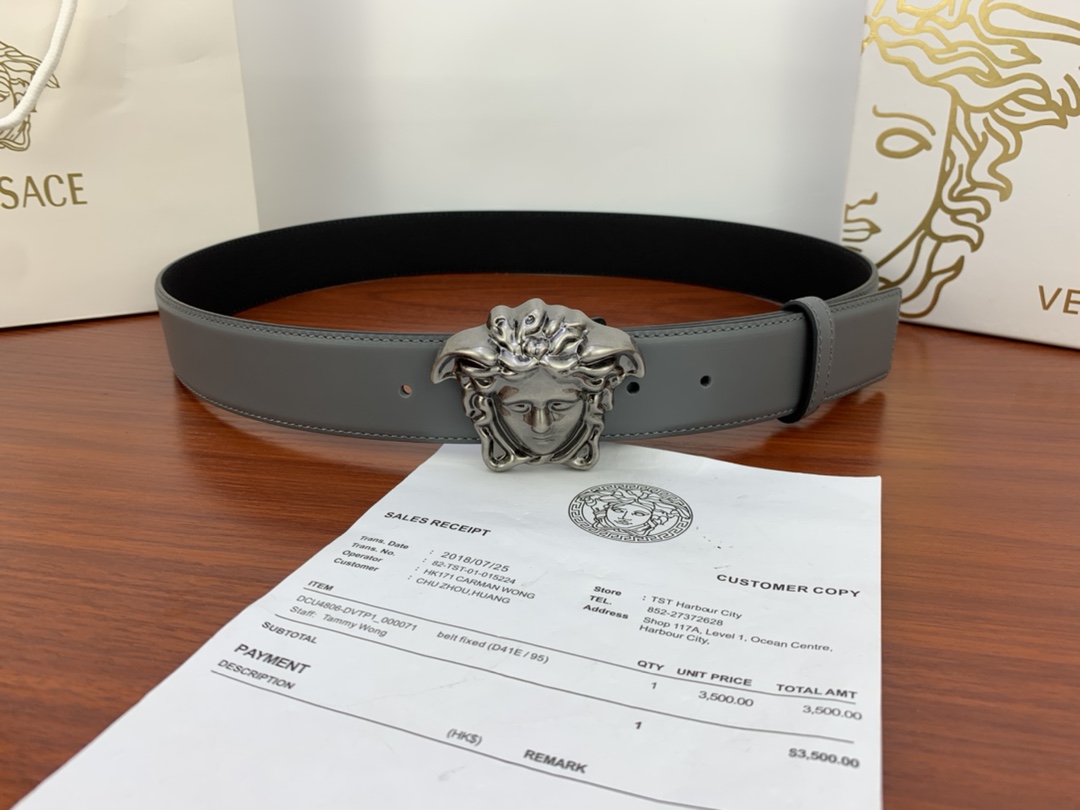 VERSACE 范思哲 新款平纹/双面头层 采用精挑细选进口牛皮 4 0 cm