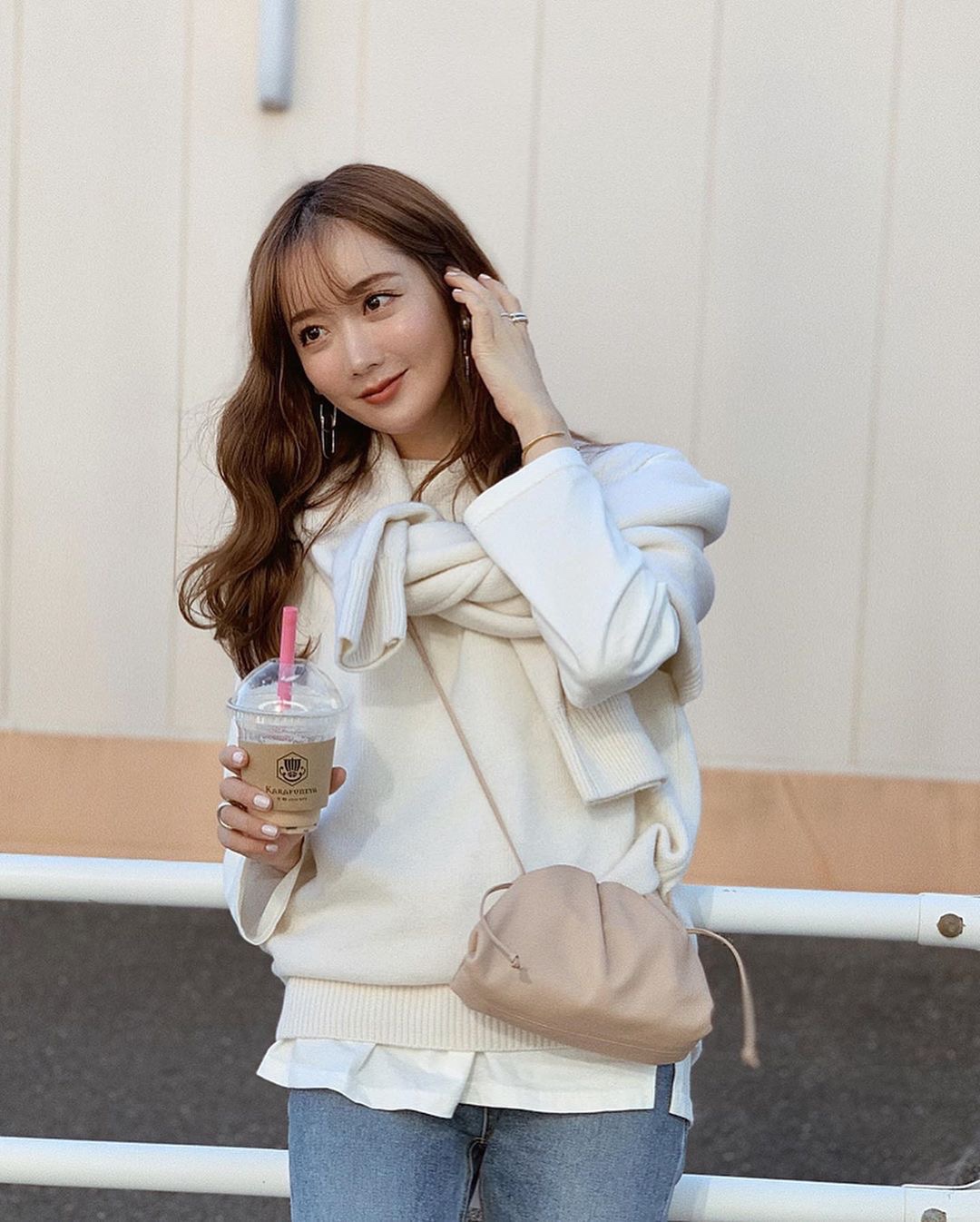 Bottega Veneta ๐๐๐ ๐๐๐๐ ๐๐๐๐พ๐ 22CM ไบๆตๅ
585852ๅฅถ่ถ่ฒ