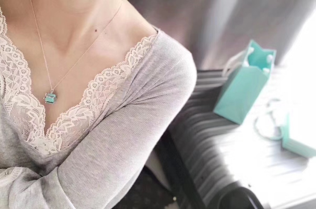 Tiffany & Co. Tiffany&Co.蓝色礼物盒 纯银锁骨项链