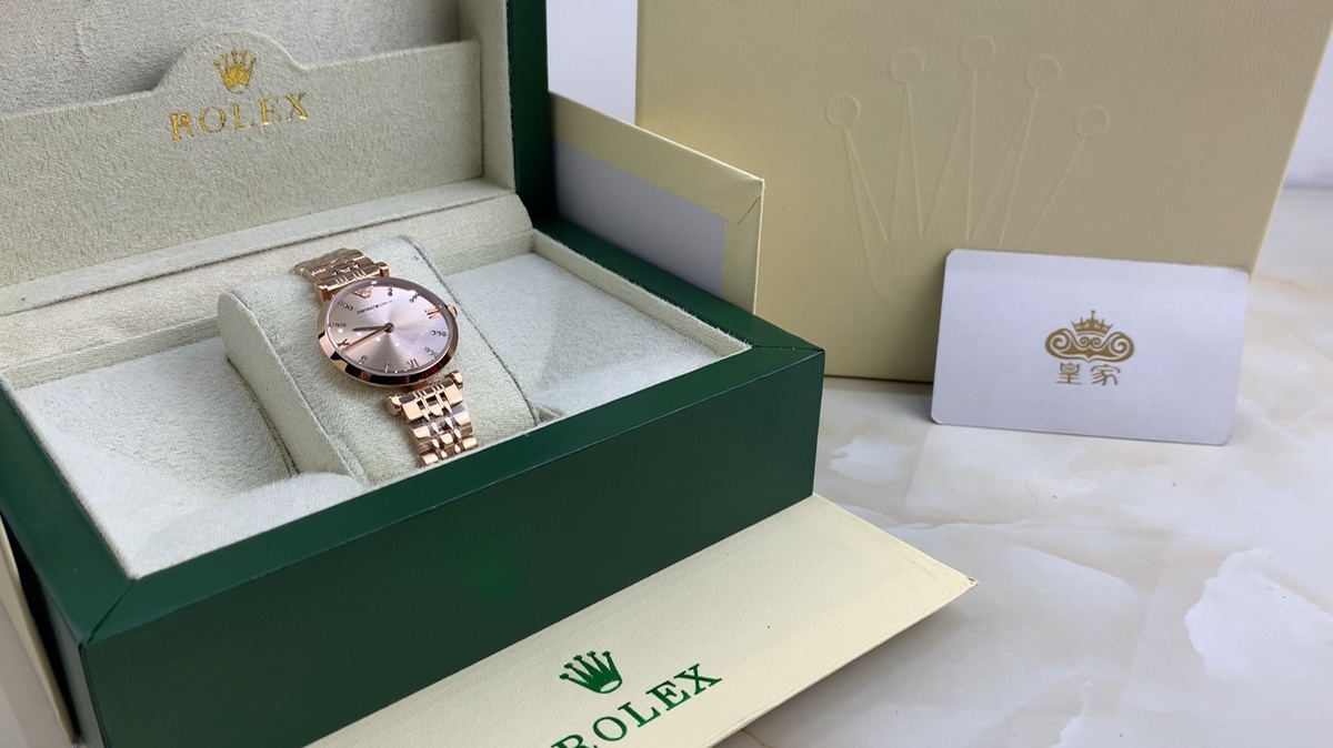 Armani 皇家 阿玛尼全玫瑰金女款腕表视频欣赏