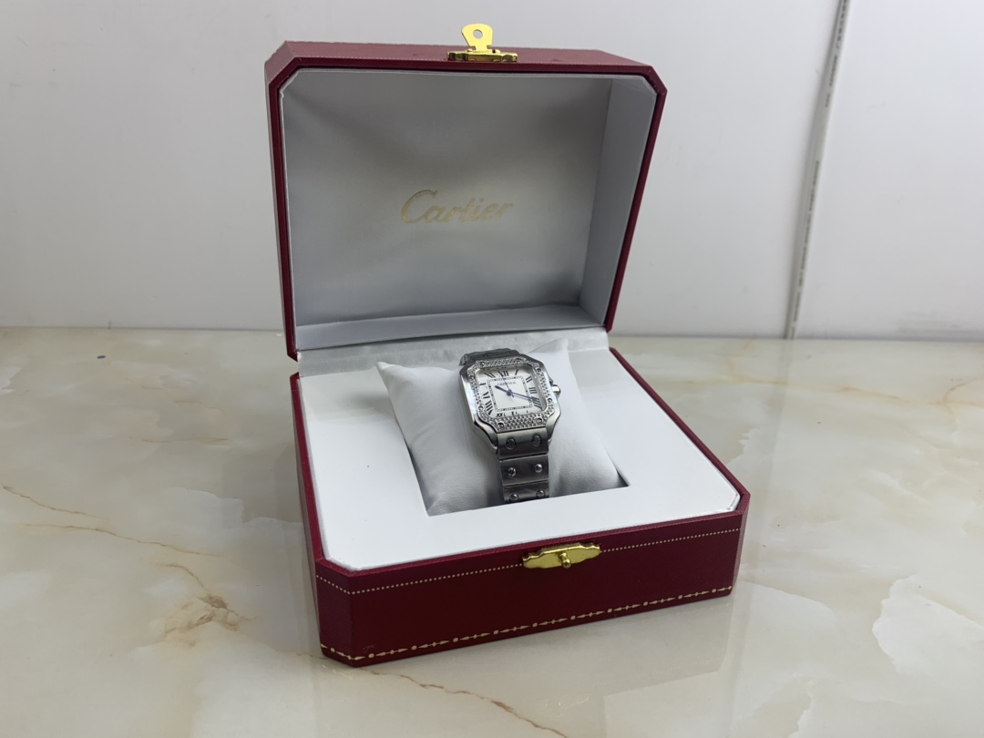 Cartier 皇家 卡地亚山度士女款镶钻钢带款腕表