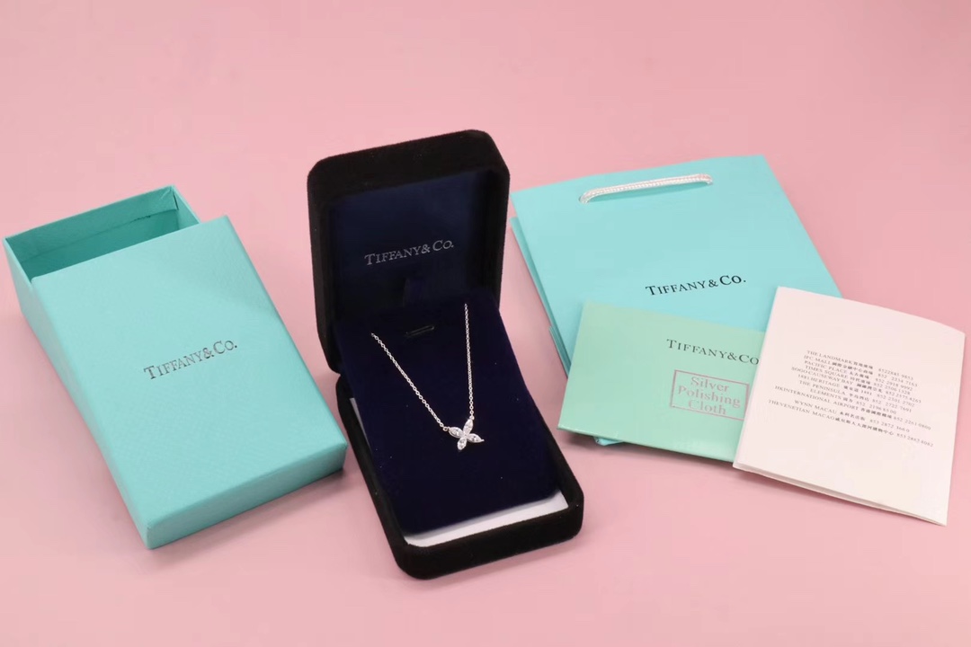 Tiffany & Co. Tiffany&Co. 简约四叶草 锁骨项链