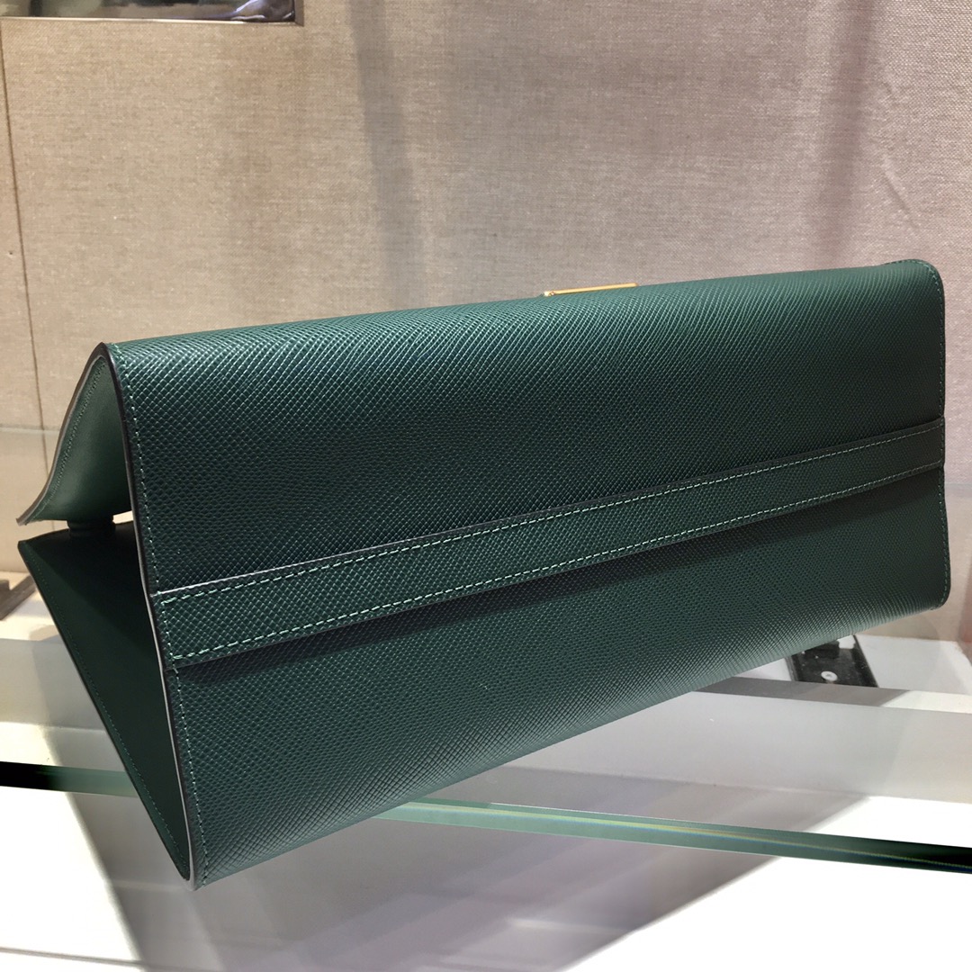 PRADA普拉达进口粗十字牛皮手提包1BA155