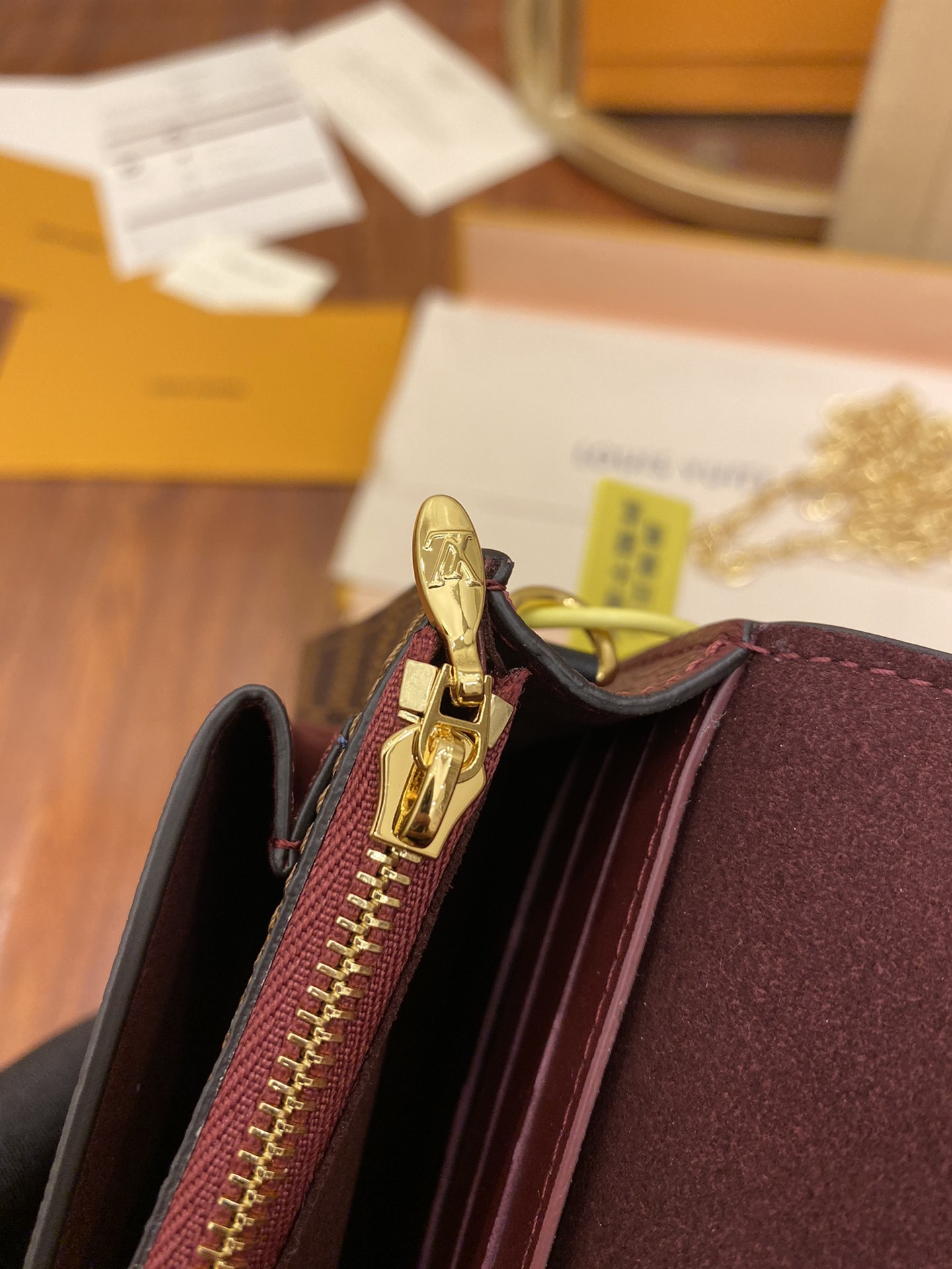 独家首发型号M60222特级加强版品质提升.专柜同步电子芯片内码礼品袋保护纸铜版电子标签合格证皮料是正品
