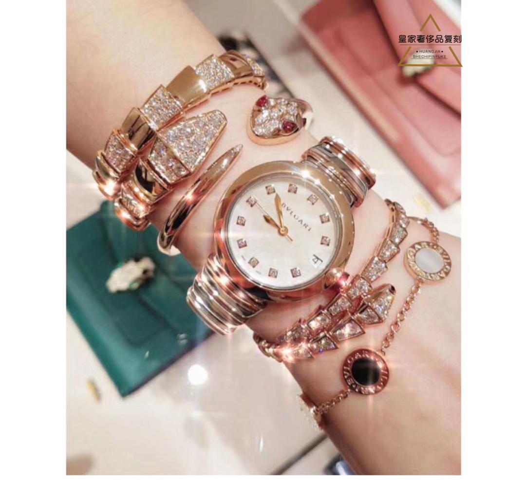 Bvlgari 宝格丽LVCEA女式腕表，真正富婆式带法