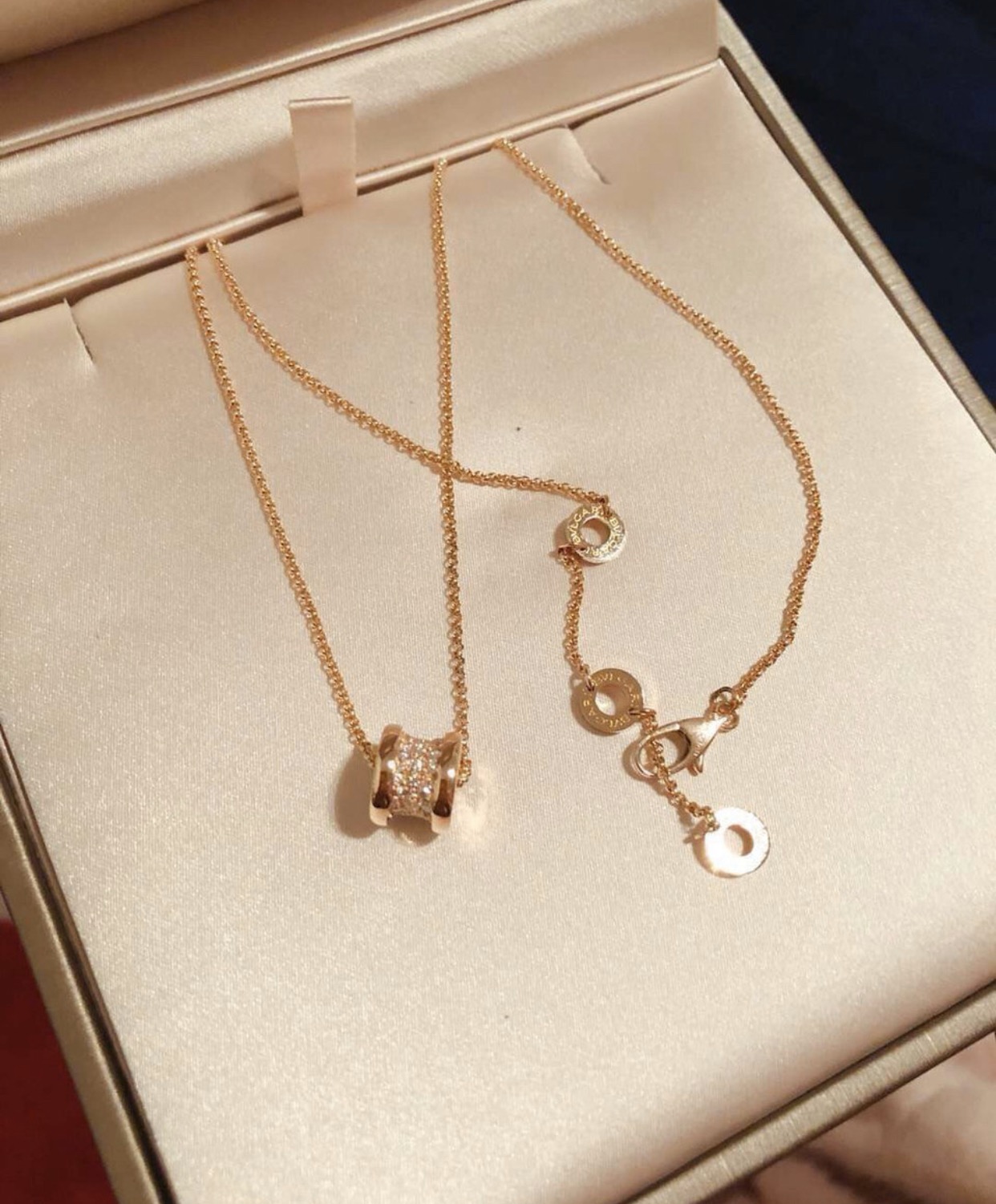 NO:633384,Small waist necklace, versatile recommendation 88260, necklace, Cartier high-end jewelry19860909小蛮腰项链,万年百搭推荐88260,,necklace,卡迪亚高端饰品,Jewelry