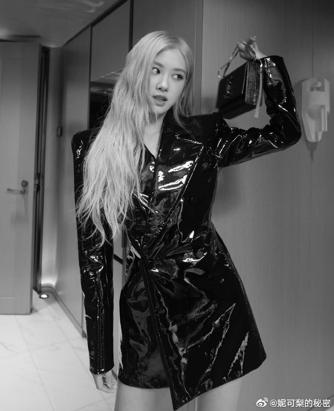 YSL 𝐊𝐚𝐭𝐞 𝐛𝐨𝐱 𝐛𝐚𝐠 593122