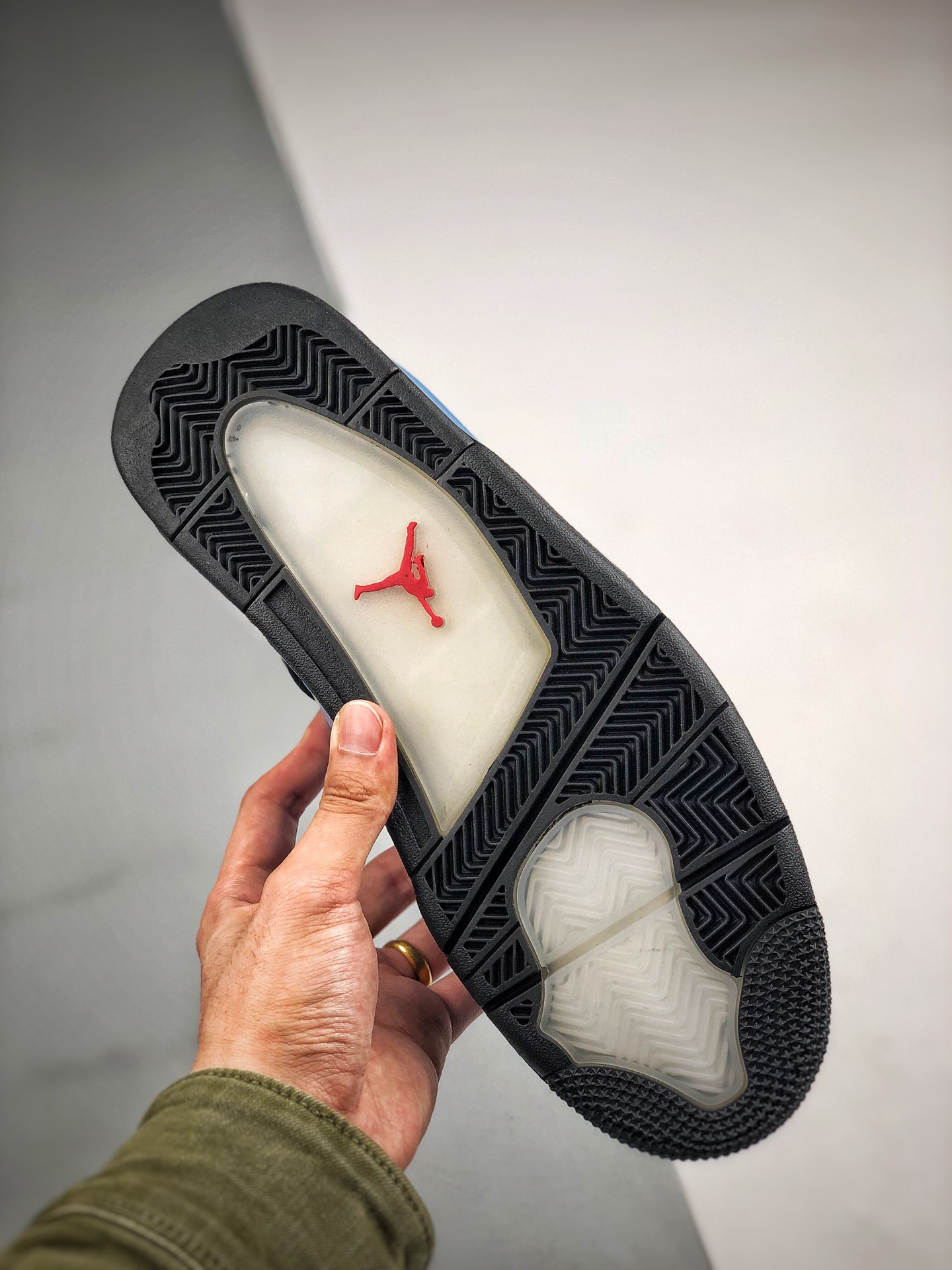 360 最强四代 Travis Scott X Air Jordan 4 蓝麂皮