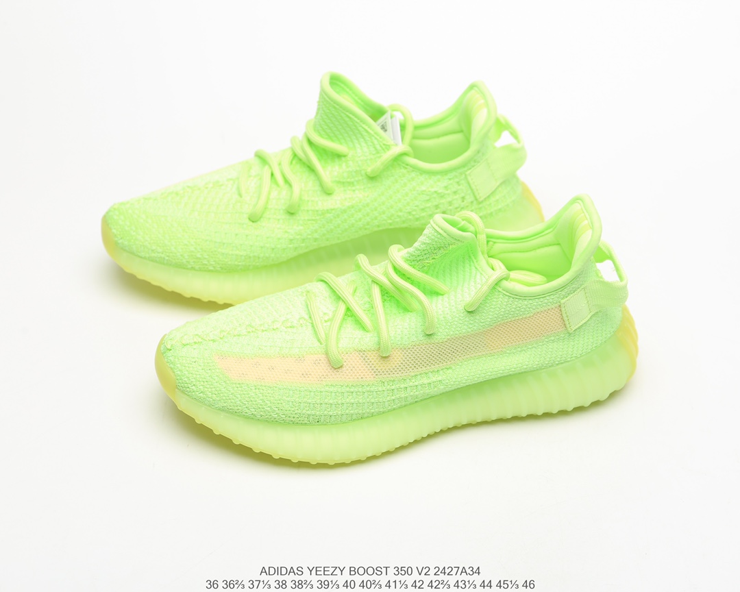 公司级福利💯
采用了透明材质的设计！adidas 椰子Yeezy 350v2 “Static”系列百搭轻便爆米花中底慢跑鞋 尺码：36 36.5 37 38 38.5 39 40 40.5 41 42 42.5 43 44 44.5 45 46 编码：2427A34