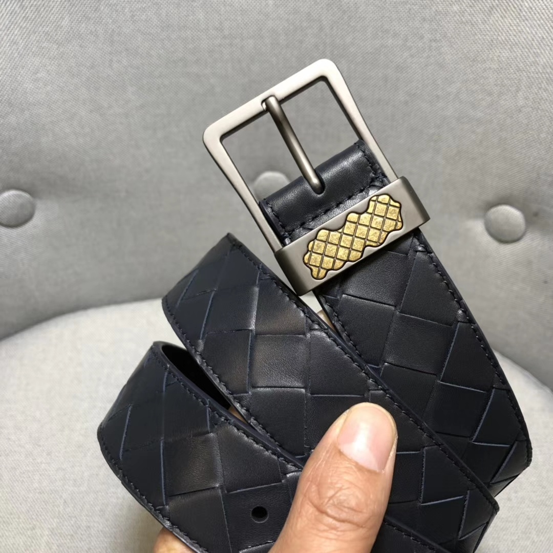 Bottega Veneta: Italian Luxury Brand Known for High-Quality, Low-Profile Processes - 图片 1