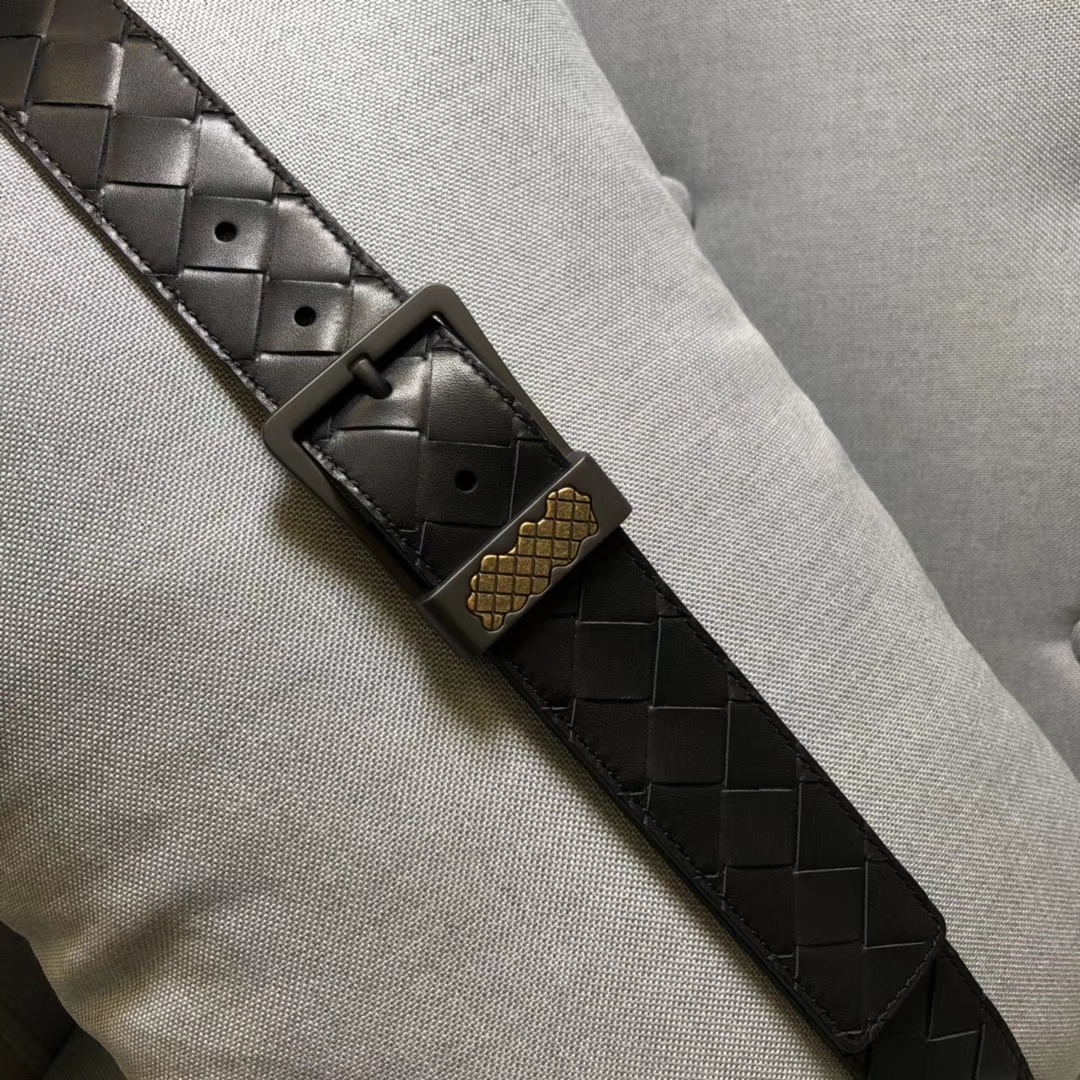 Bottega Veneta: Italian Luxury Brand Known for High-Quality, Low-Profile Processes - 图片 3