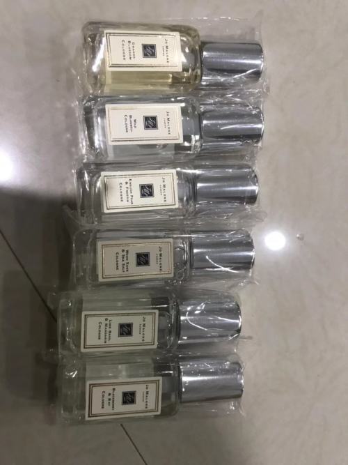 Jo Malone Miniature Perfume Set - Exquisite Fragrances for Every Occasion 1 Jo Malone Miniature Perfume Set - Exquisite Fragrances for Every Occasion