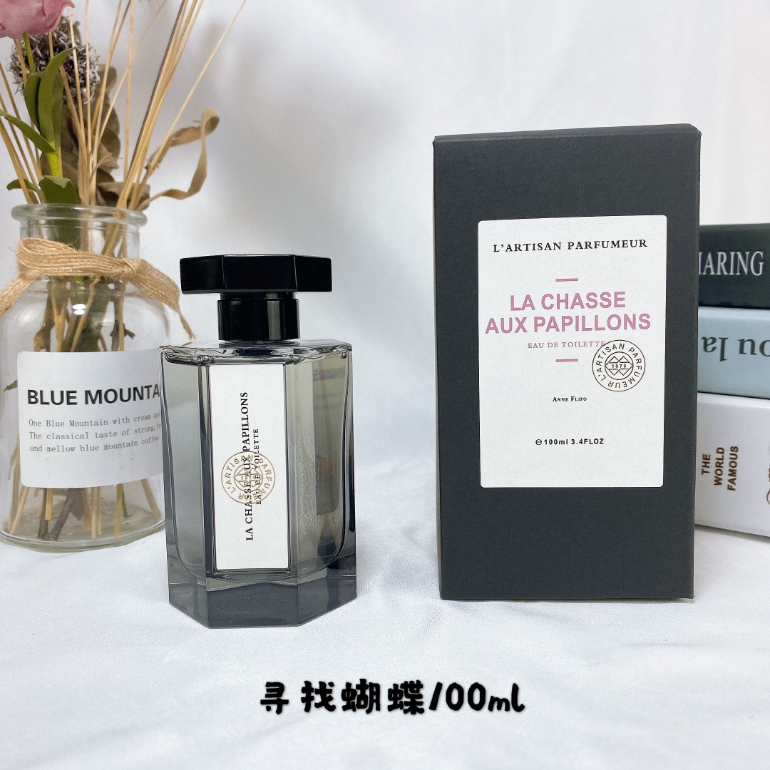 专/60💰
阿蒂仙100ml！味道：梵音藏心，冥府之路，寻找蝴蝶，小偷玫瑰，夏夜清风，极致无花果，专属你心，狂恋苦艾，普罗旺斯田园，黑莓缪斯。