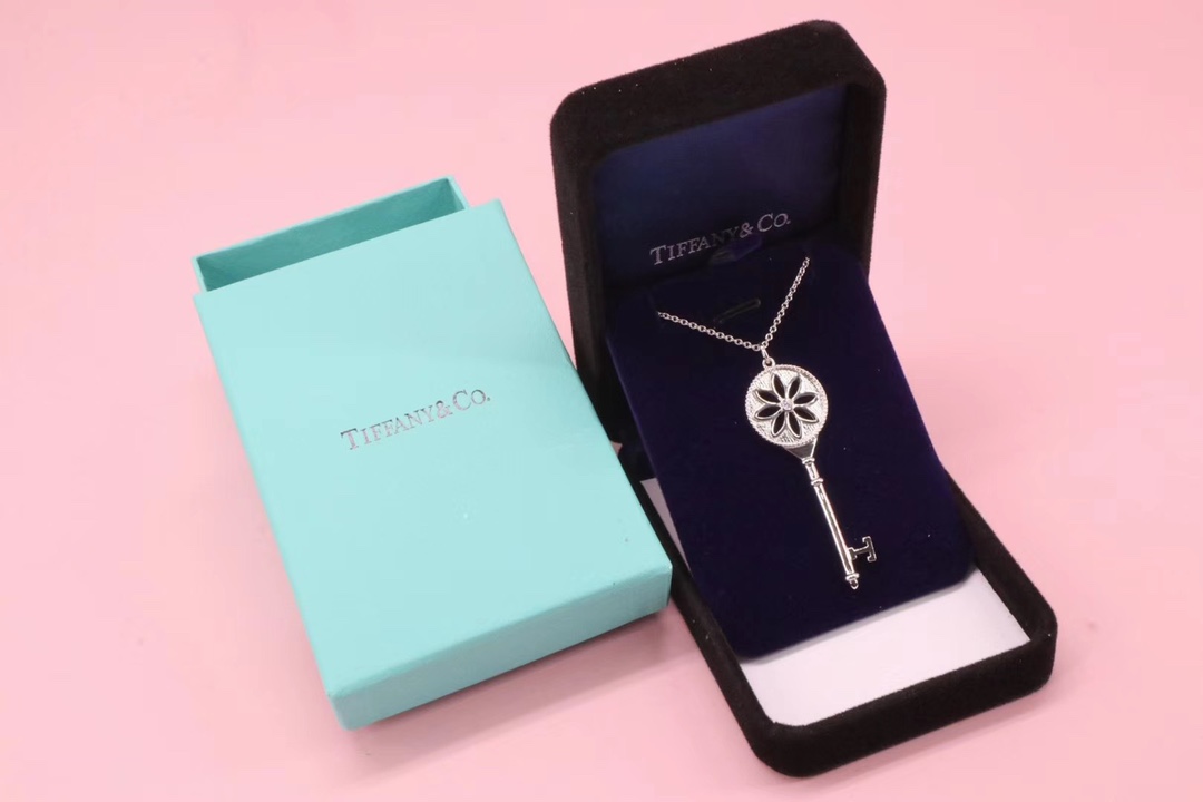 Tiffany & Co. Tiffany 钥匙毛衣链 精工版本