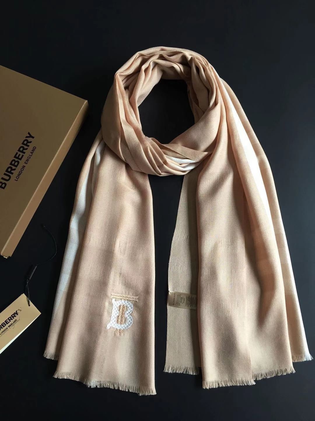 Burberry的毒货.QC表示要绝