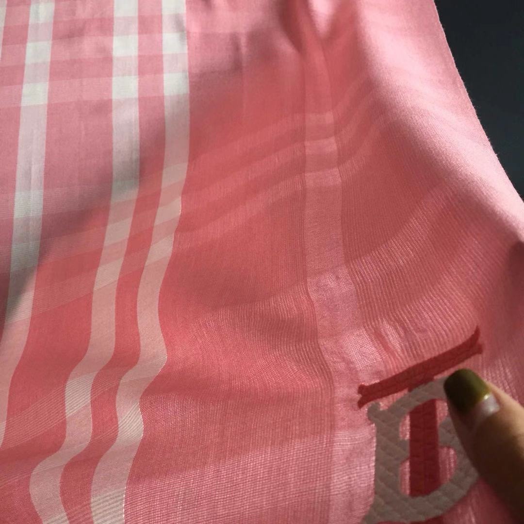 Burberry的毒货.QC表示要绝