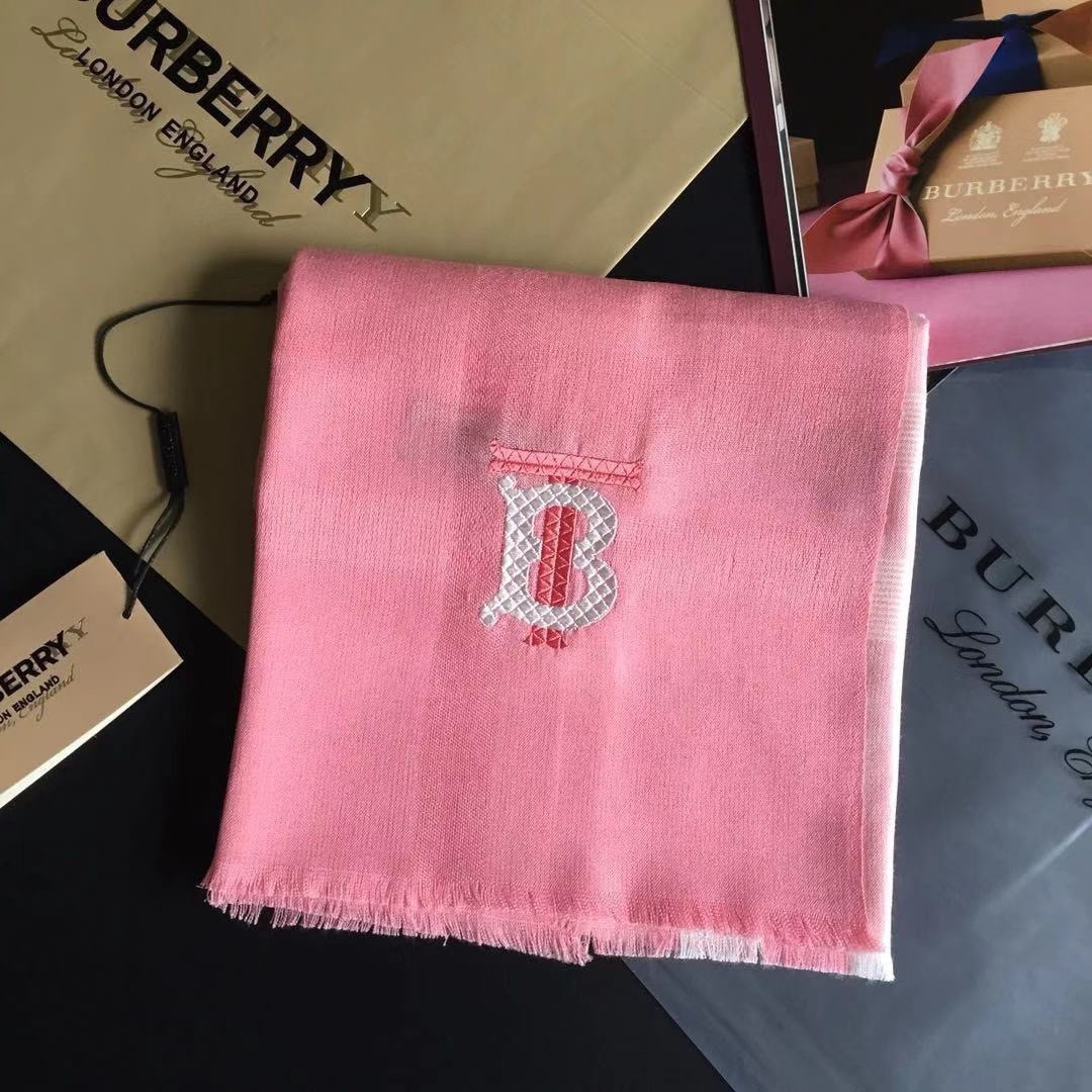 Burberry的毒货.QC表示要绝