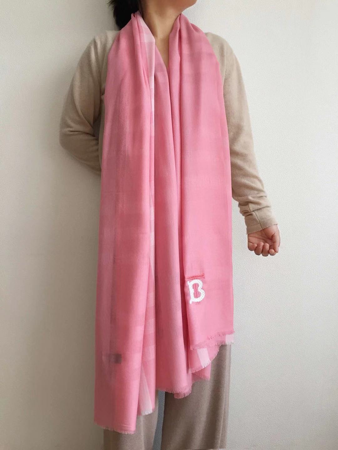 Burberry的毒货.QC表示要绝