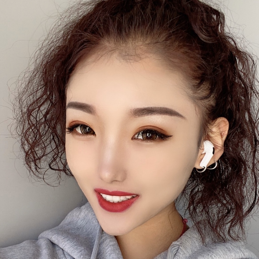 AirPodsPro三代耳机 佩戴素材