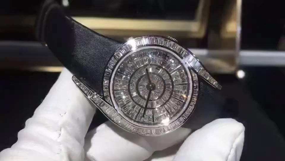 Piaget 伯爵69式T钻女款豪华版视频欣赏