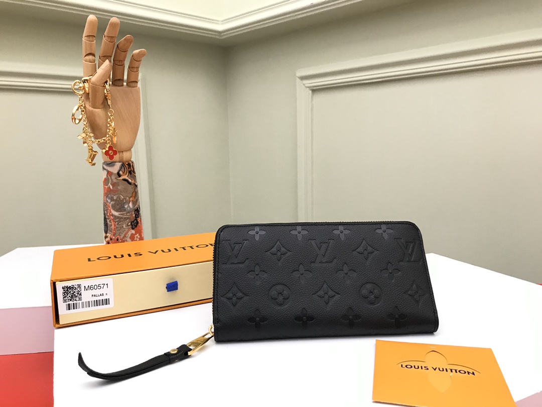 NO:671657,[Top original order] M61864 black classic Zippy zipper wallet made of exquisite and soft Monogram Empreinte leather. Spacious capacity and exquisite gold accessories show elegance in a low-key manner. Size: 19.5X10cm, LV wallet, louis vuitton, wallets19860909【顶级原单】M61864黑色造型经典的 Zippy 拉链钱夹以精致而柔软的 Monogram Empreinte 皮革制成 宽敞的容量和精致的金色配件 低调中尽显优雅气质 .尺寸:19.5X10cm,,LV钱包,louis vuitton,wallets,欧美剧