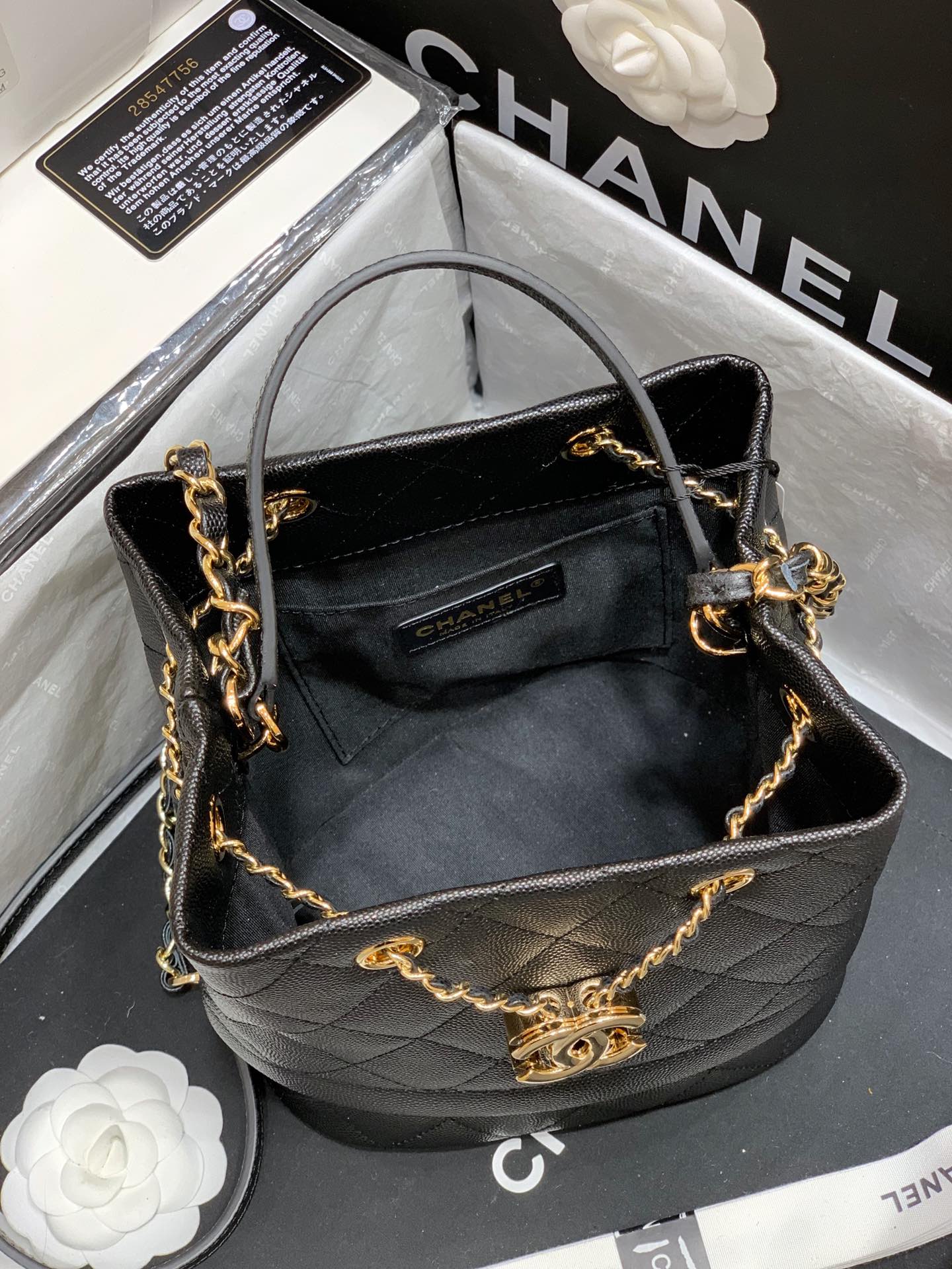 CHANEL 鱼子酱牛皮水桶包 AS0894